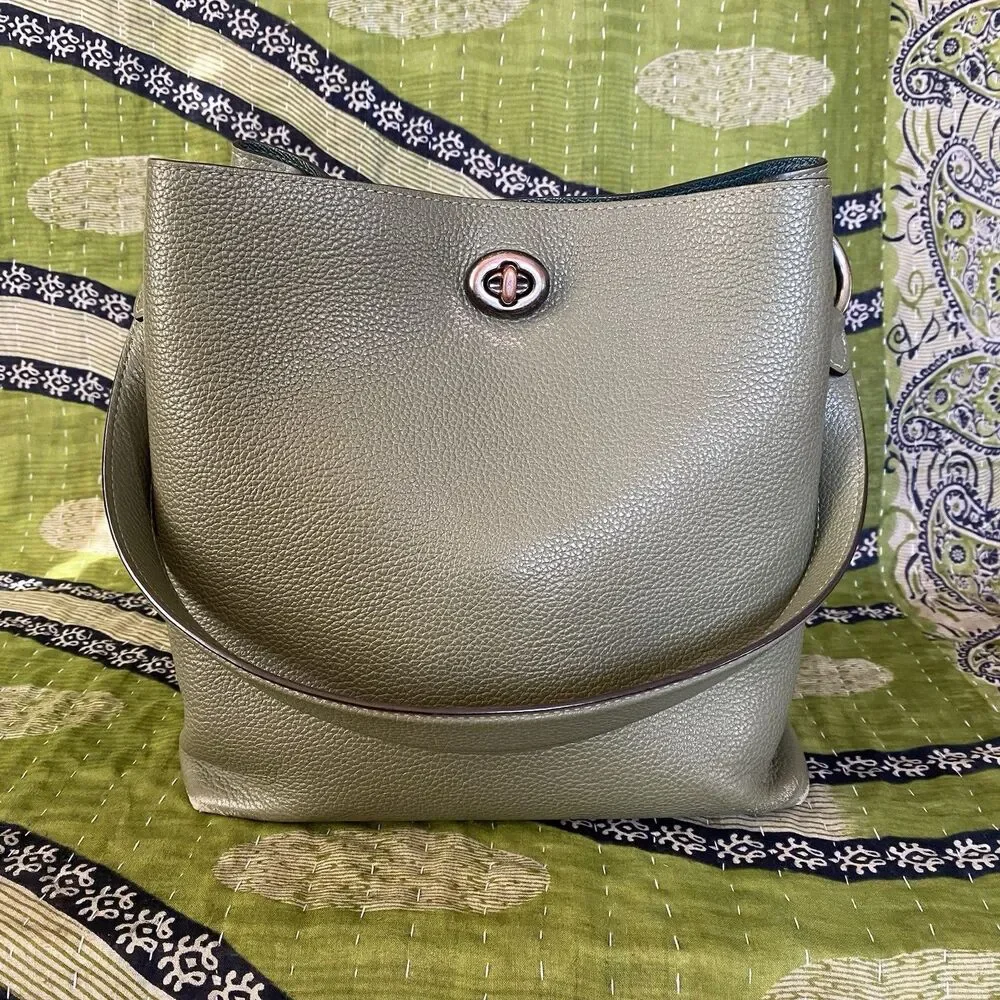 Coach Light Fern Charlie 55200 Polished Pebble Leather Bucket Shoulder Purse